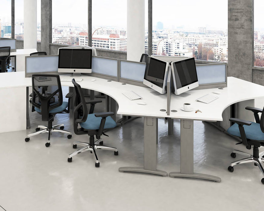 TR10 - Right Hand Ergonomic Desk - Silver Frame.