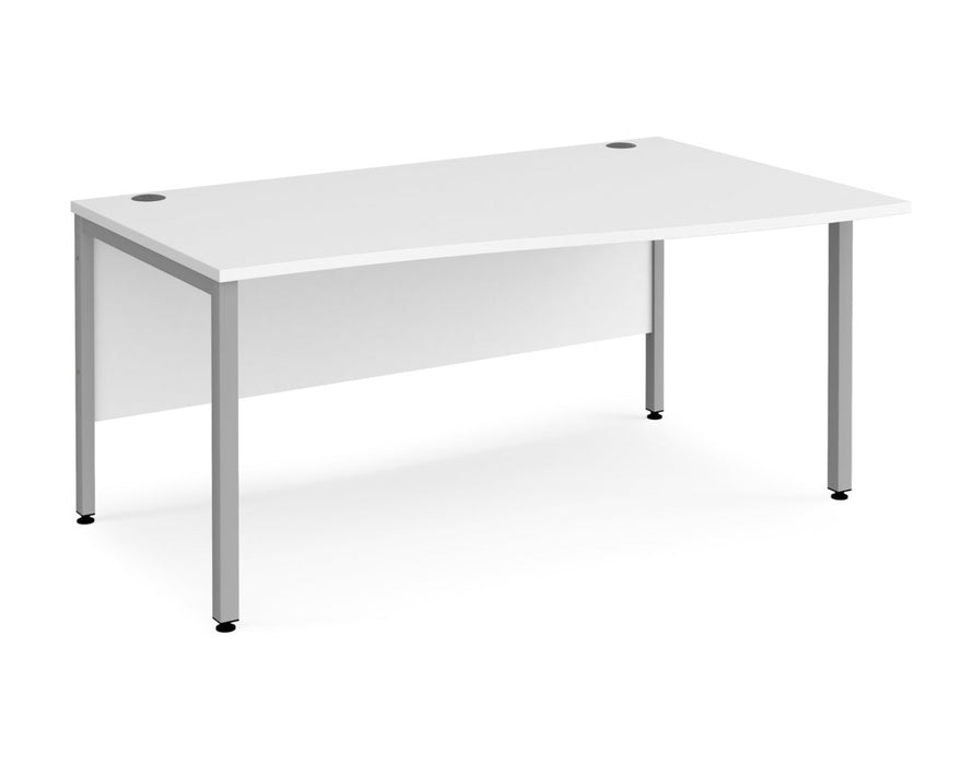 Maestro 25 - Right Hand Wave Desk - Bench Leg Frame in Silver.