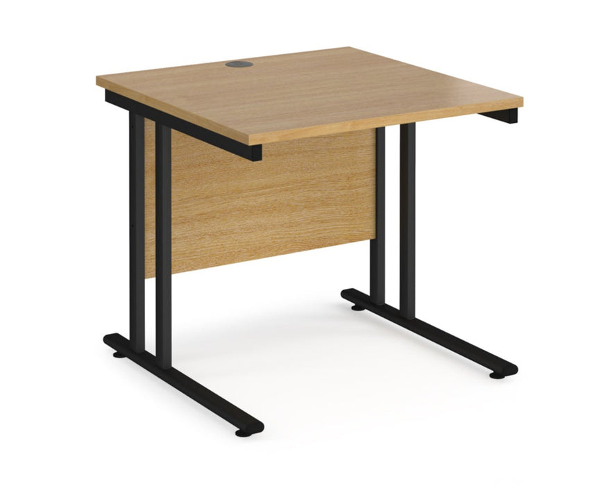 Maestro 25 - Straight Square 800mm Deep Desk.