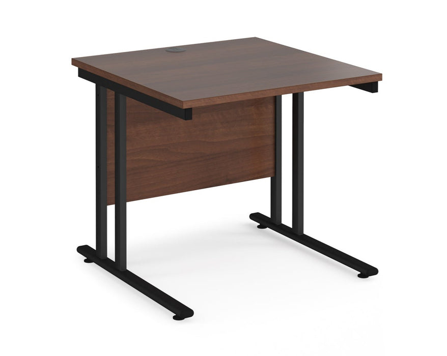 Maestro 25 - Straight Square 800mm Deep Desk.