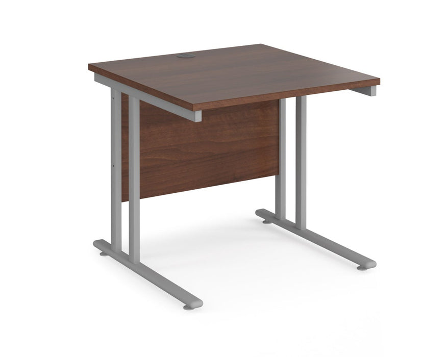 Maestro 25 - Straight Square 800mm Deep Desk.