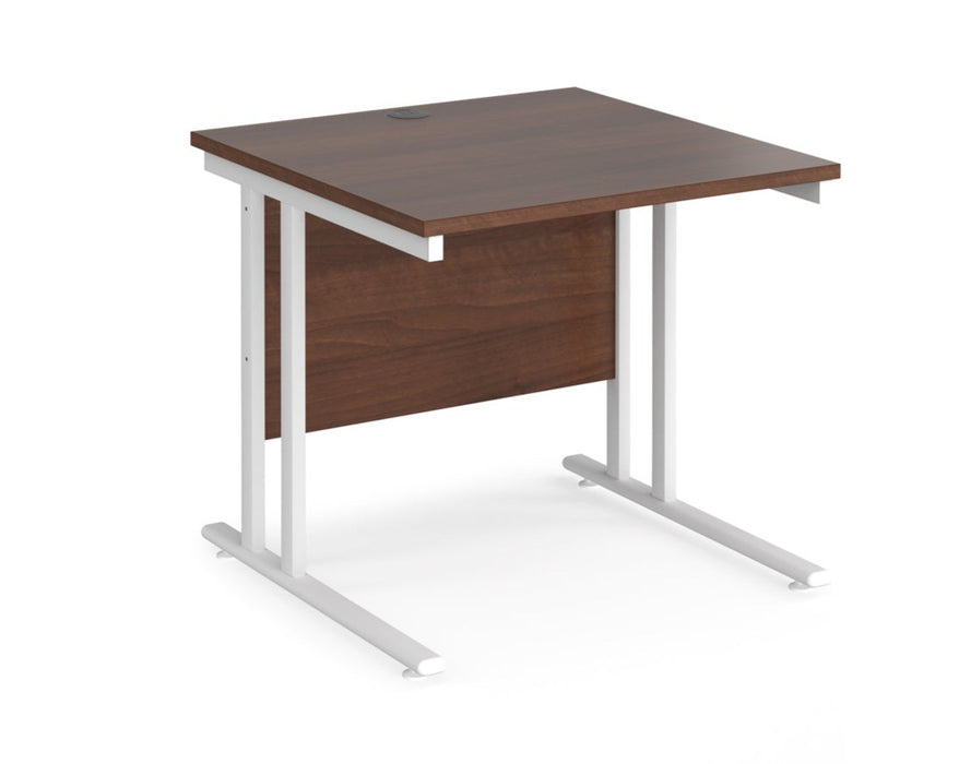 Maestro 25 - Straight Square 800mm Deep Desk.