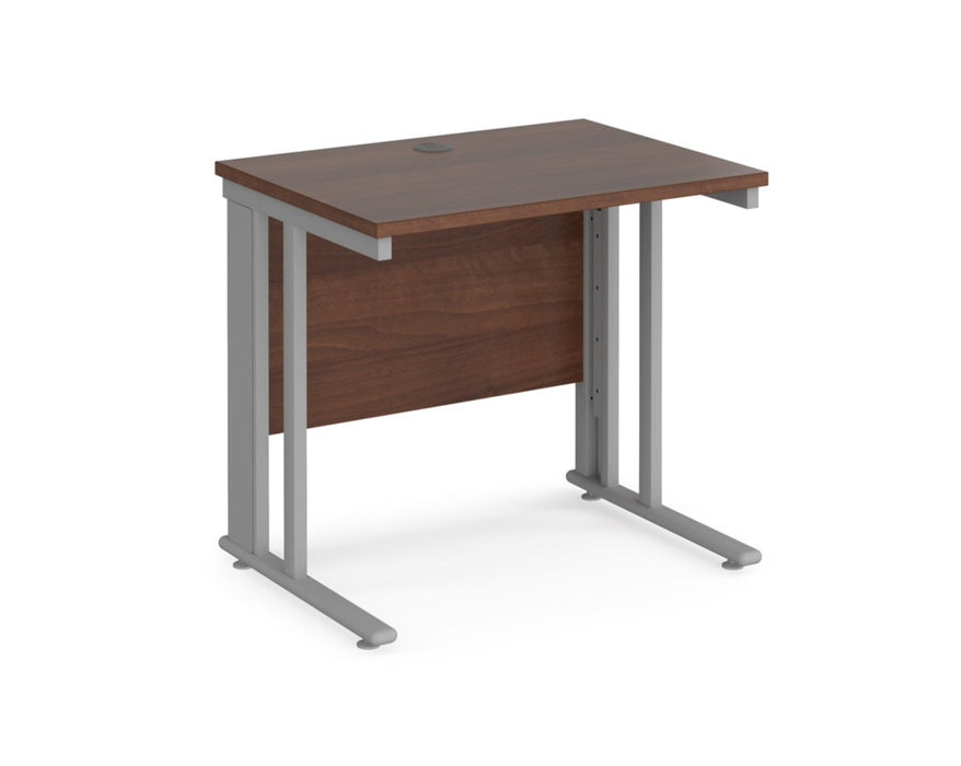 Maestro 25 - Straight Desk - Silver Cable Managed Leg Frame.