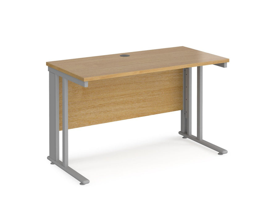 Maestro 25 - Straight Desk - Silver Cable Managed Leg Frame.