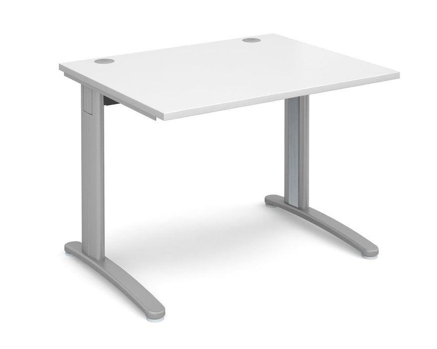 TR10 - Straight Desk with Cabel Managed Cantilever Leg - 800mm - Silver Frame.