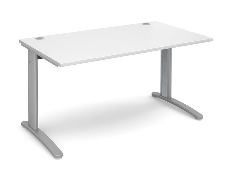 TR10 - Straight Desk with Cabel Managed Cantilever Leg - 800mm - Silver Frame.