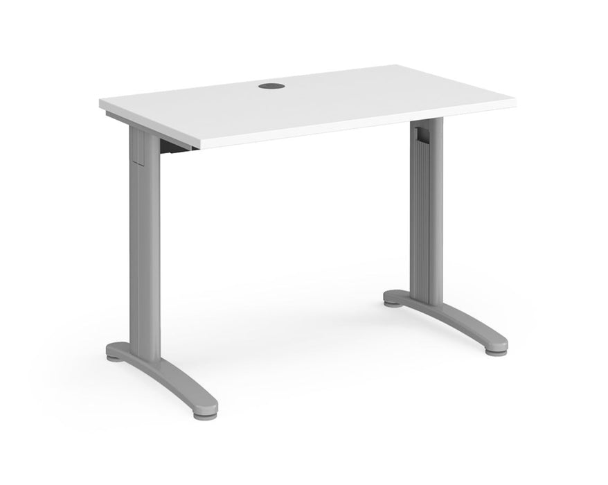 TR10 - Straight Desk with Cabel Managed Cantilever Leg - 600mm - Silver Frame.